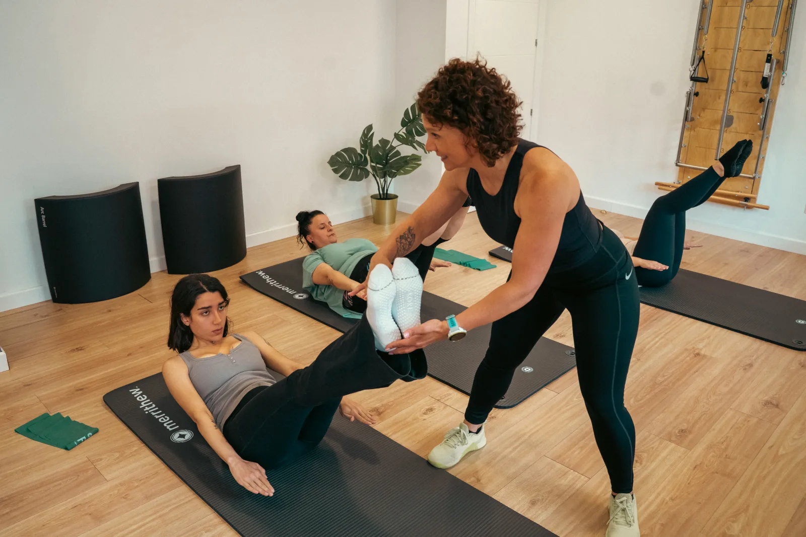 Sesión de formación presencial de Pilates en Actívate Pro